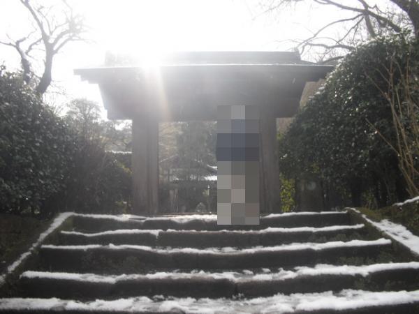 05).jpg