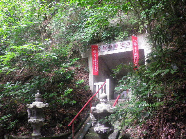 n02)   16.06.16　千三百年の貫禄！ 逗子「岩殿寺」  紫陽花の頃.JPG